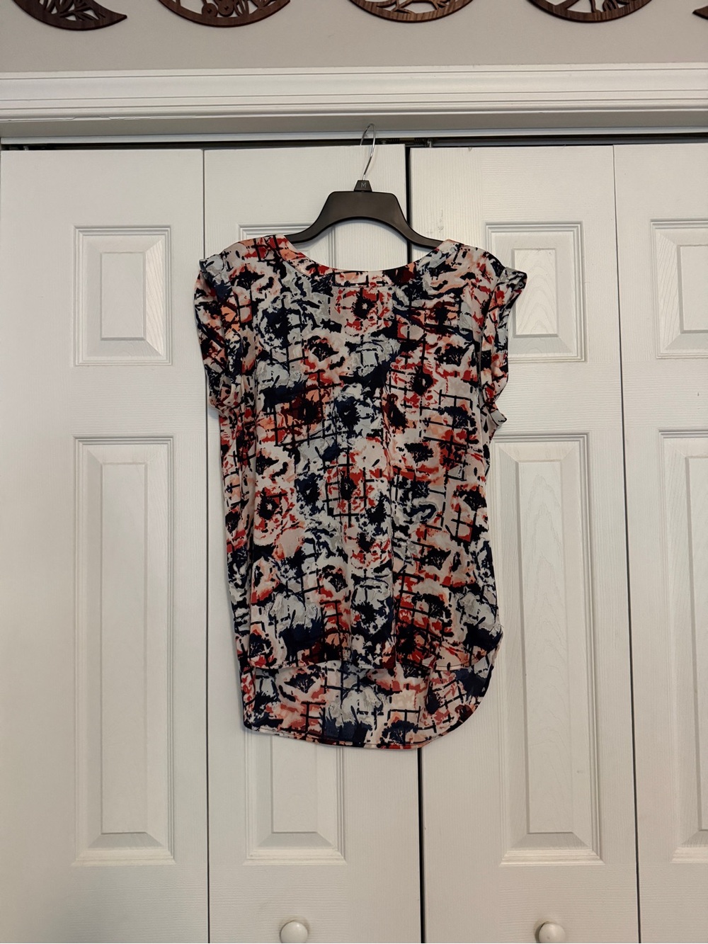Ann Taylor Navy & Coral Abstract Cap-Sleeve Blouse